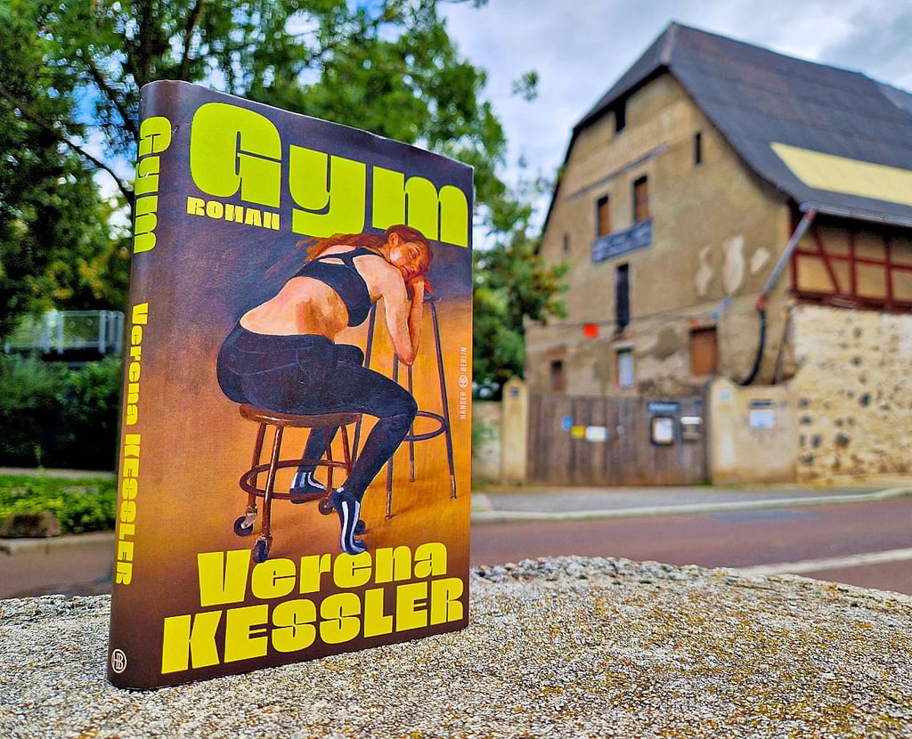 In der Schwemme in Halle wird Verena Keßler aus ihrem Buch „Gym“ vorlesen.