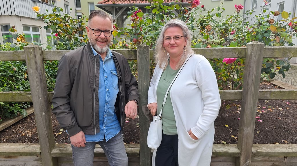Harald Koch und Mandy Schneider hoffen auf eine rosige Zukunft für den jüngst gegründeten BSW-Kreisverband in Mansfeld-Südharz.