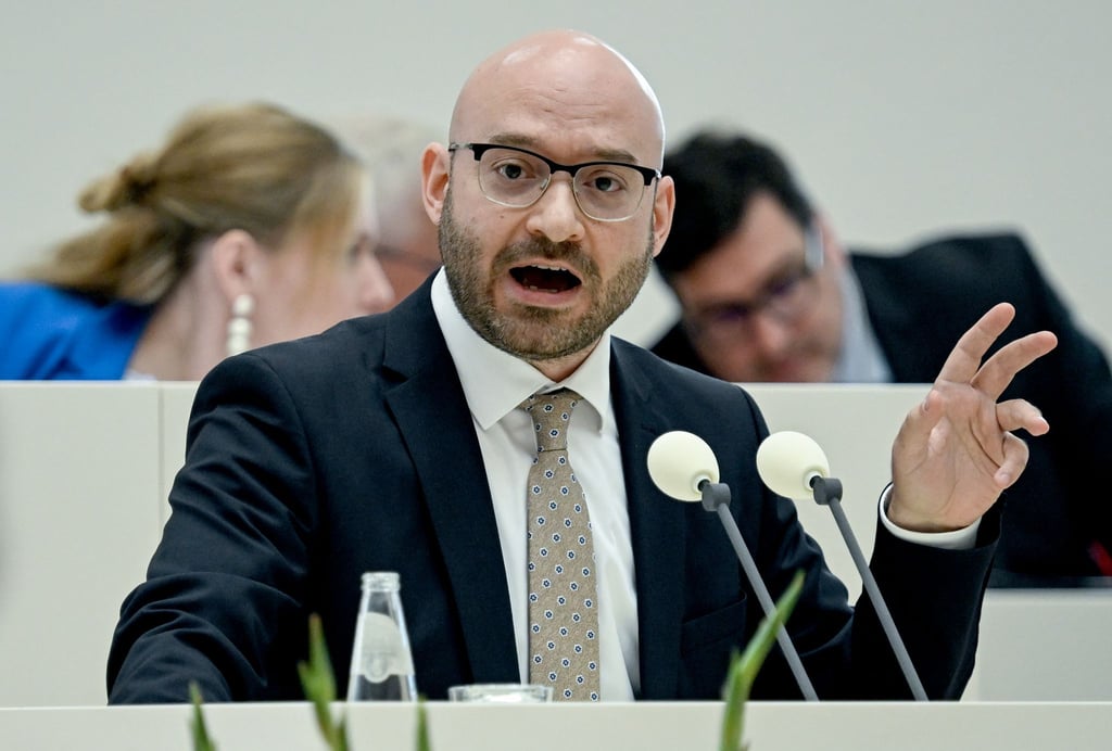 Brandenburgs Innenminister René Wilke sagte in der Debatte, die Herausforderungen der Integration seien größer als anfangs geahnt.