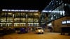 Mögliche Änderungen am Nachtflugverbot am Flughafen BER sind ein Streitpunkt zwischen Berlin und Brandenburg (Archivbild).