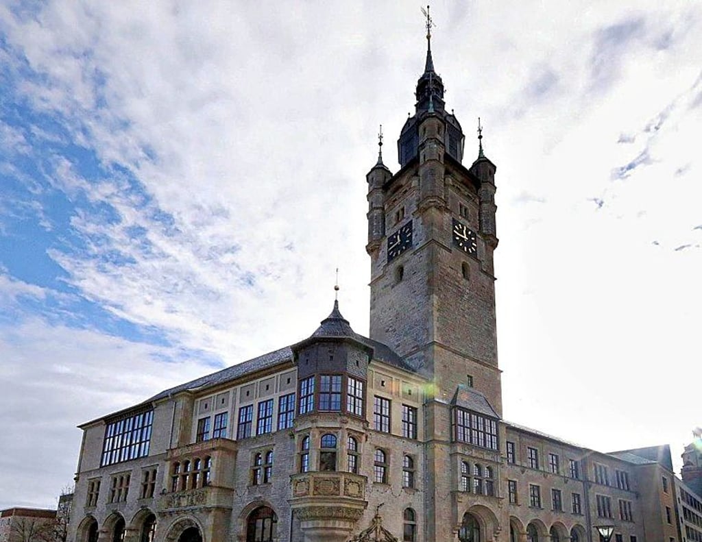 Die Stadtverwaltung baut ihr digitales Serviceangebot aus.
