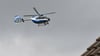 Ein Polizeihubschrauber war am Dienstag bei der Suche nach dem Rentner auch zwischen Sangerhausen und Wippra im Einsatz.