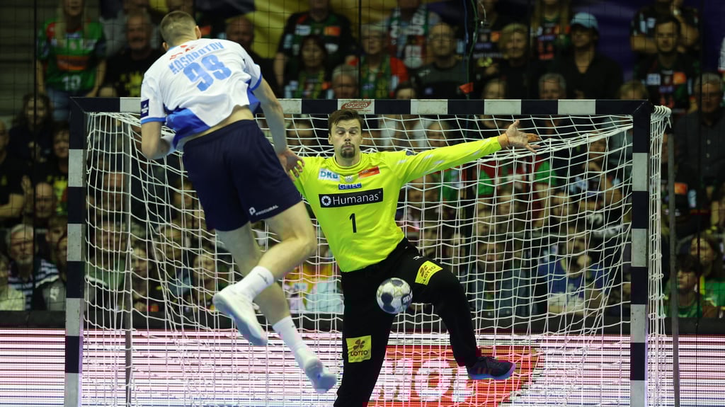 Mit seinen Paraden 14 und 15 hielt Sergey Hernandez den dritten Sieg im dritten Champions-League-Spiel fest.
