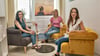 Tina Henze und Veronika Olejnicki, Leiterinnen des Vereins Sternenkinder in Dessau, sowie Nadine Bohne, Leiterin der Gruppe Verwaiste Eltern in ihren Vereinsräumen.