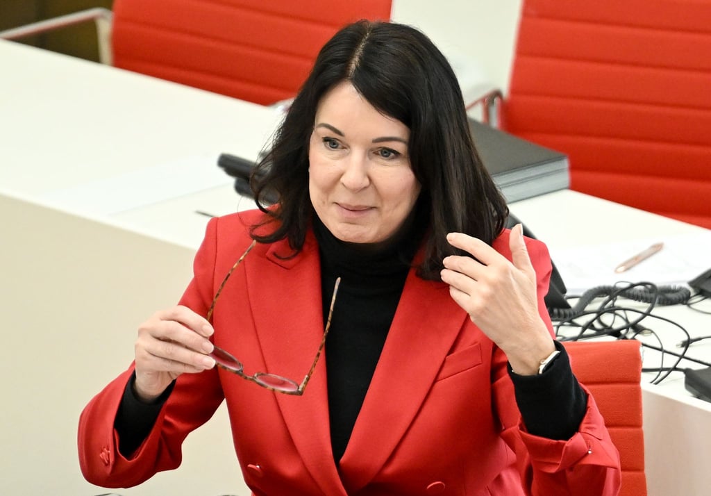Brandenburg will die Weichen für die Öffnung digitaler Supermärkte rund um die Uhr stellen (Archivbild).