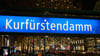 Spenden helfen, die Weihnachtsbeleuchtung am Kurfürstendamm zu finanzieren. (Archivbild)