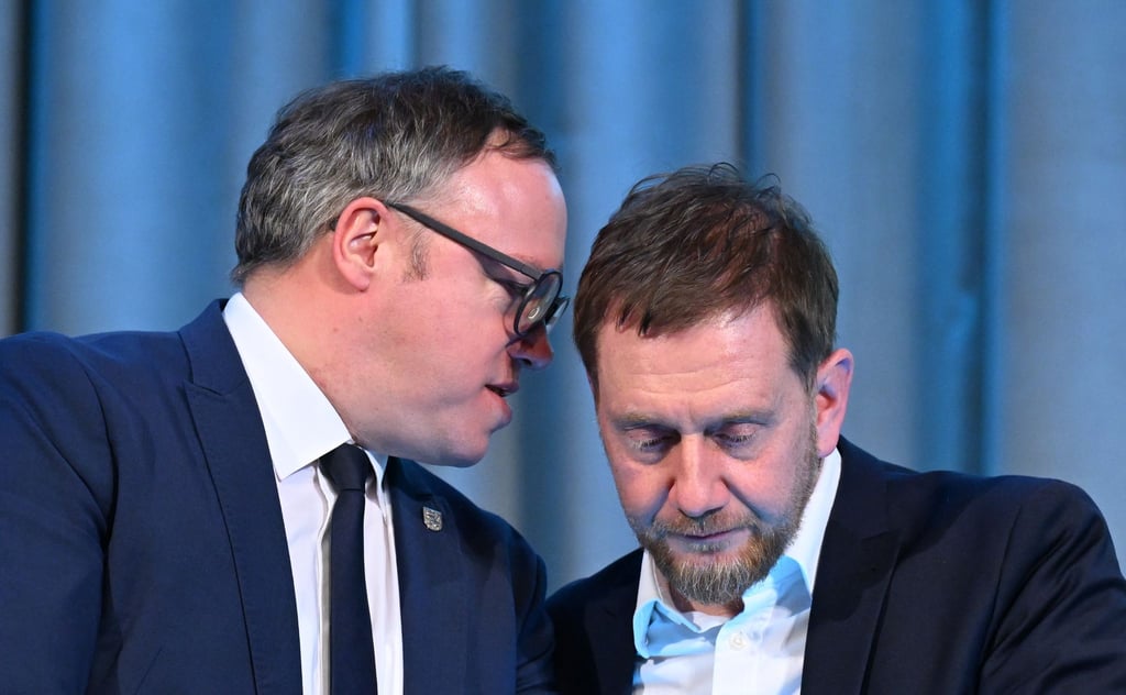 Thüringens Regierungschef Mario Voigt und Sachsens Ministerpräsident Michael Kretschmer (beide CDU) hoffen auf wirtschaftliche Impulse durch Aufträge zur Verteidigungssicherheit. (Archivbild)