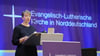 Die Landesbischöfin der Nordkirche, Kristina Kühnbaum-Schmidt, hat der Bundesregierung Mutlosigkeit im Kampf gegen die Klimakrise vorgeworfen.