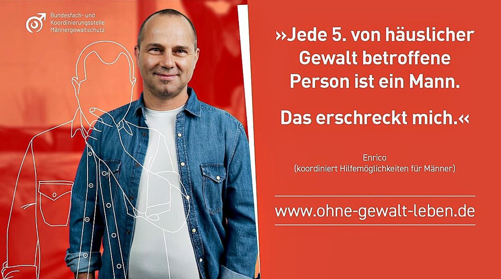 Mit Plakaten will die Bundesfach- und Koordinierungsstelle Männergewaltschutz Betroffenen Mut machen, bei Gewalterfahrungen Hilfe zu suchen.