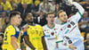 Mathias Gidsel (r) traf mit neuen Schuhen gleich 13 Mal gegen Kielce