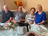 Gerda Steuer aus Gommern mit ihren Kindern Sven, Holger und Bettina