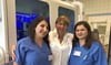 Chefärztin Prof. Dr. Sabine Westphal mit ihren neuen Kolleginnen aus Albanien, Olvina Cora (l.) und Alda Shehi (r.), im Labor des Städtischen Klinikums Dessau. Die Berufsanerkennung für die beiden Medizinisch-technischen Assistentinnen  ist nicht leicht  zu erreichen.   