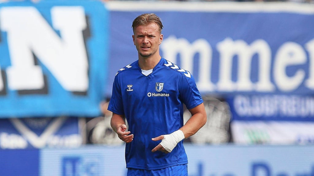Stürmer Alexander Ahl-Holmström steht bei der Partie des 1. FC Magdeburg beim Karlsruher SC nicht im Kader.