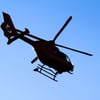 Nach dem Unfall auf der A2 brachte ein Rettungshubschrauber den schwer verletzten Autofahrer in eine Klinik. (Archivbild)