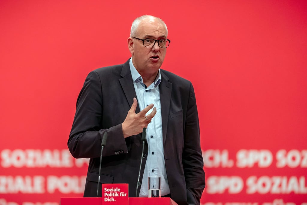 Bremens Bürgermeister Andreas Bovenschulte wird beim SPD-Parteitag in Bremen eine Rede halten. (Archivbild)
