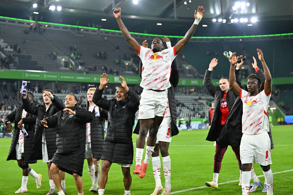 So wie zum Ende der vergangenen Saison will RB Leipzig auch diesmal in Wolfsburg jubeln. (Archivbild)