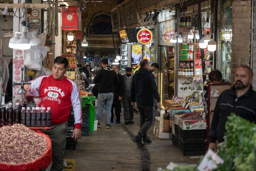 Am Sonntag greifen wieder frühere UN-Sanktionen gegen den Iran. (Archivbild)
