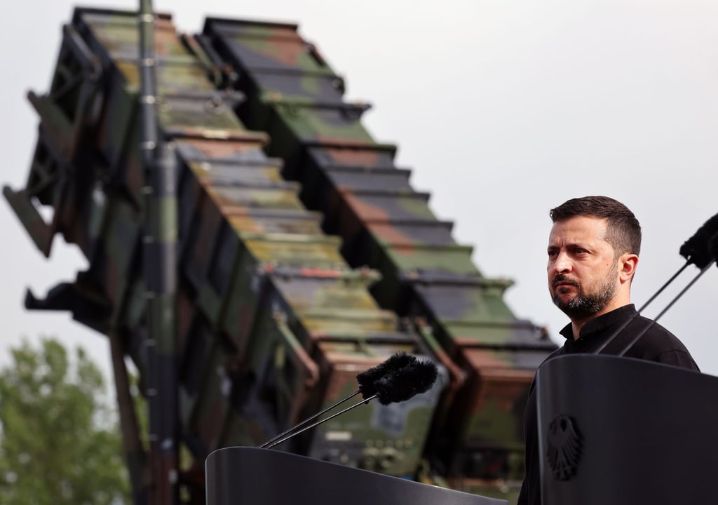 Nach neuerlichen russischen Luftschlägen hat der ukrainische Präsident Wolodymyr Selenskyj zum Stopp von russischen Importen aufgerufen. (Archivbild)