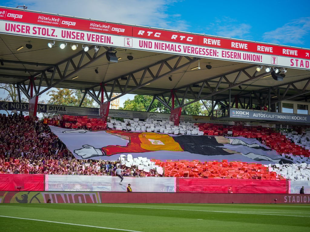 Die Pläne für den Stadionausbau bei Union Berlin müssen angepasst werden.