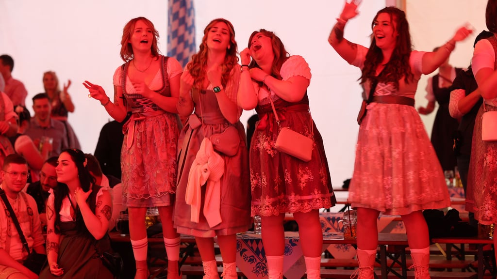 Beste Stimmung bei der Wernigeröder Wiesengaudi 2025: Wernigerodes traditionelles Oktoberfest stieg am 26. und 27. September.