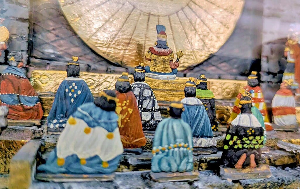 Tausende handbemalte Zinnfiguren erzählen im Salzlandmuseum in Schönebeck die Geschichte Süd- und Mittelamerikas. Die Soneraustellung trägt den Titel „Fluch des Goldes“.