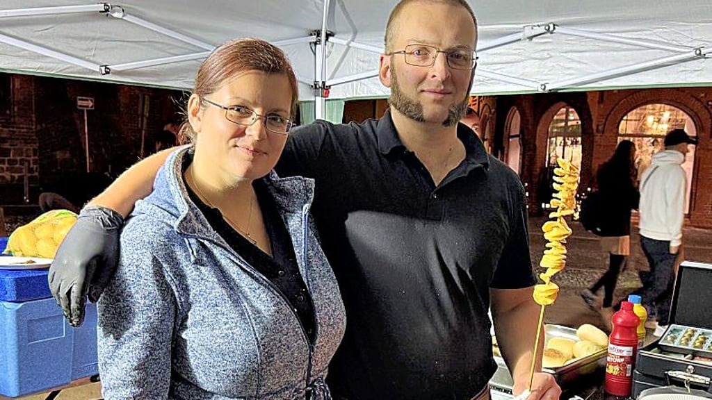 Jens Flögel und Jenny Neitzke trafen den Geschmack der Kunden beim Late-Night-Shopping in Stendal.
