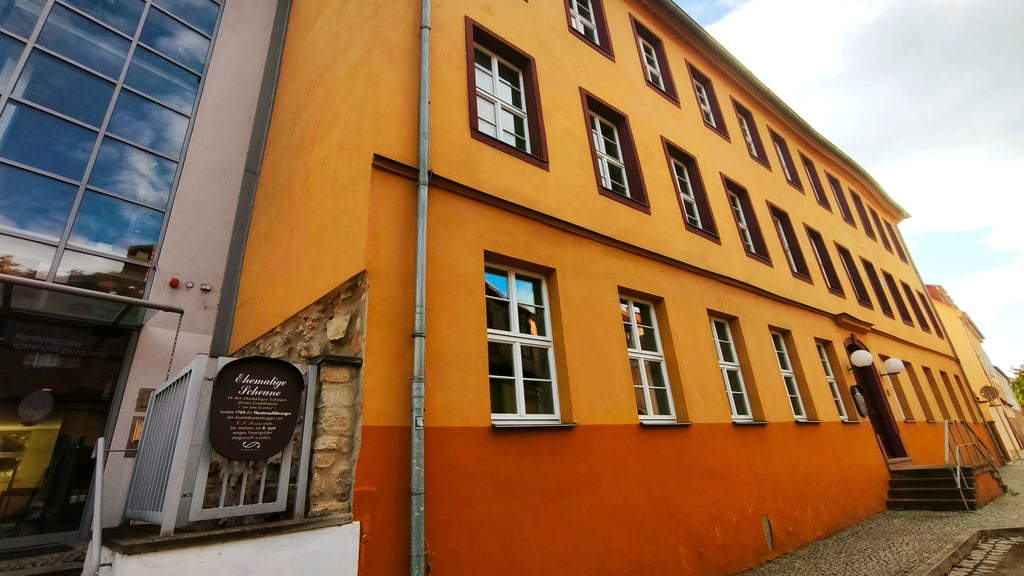 Das traditionsreiche Gebäude am Rande des Kurparks in Bad Lauchstädt wird nicht mehr als Gästehaus genutzt. Für die Tourismus-Pläne der Goethestadt könnte es dennoch wichtig werden.