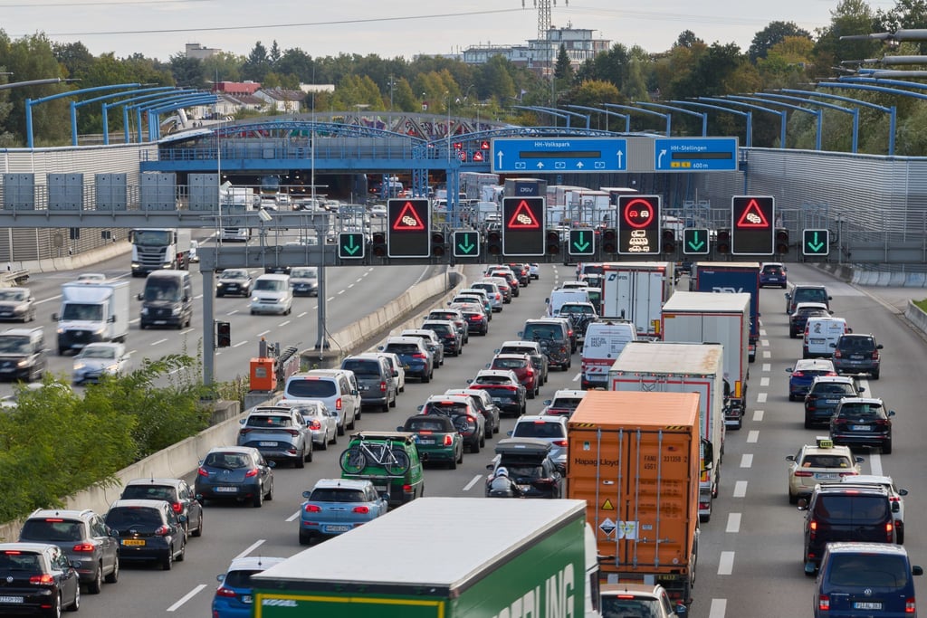 Die Vollsperrung der A7 zwischen den Anschlussstellen Hamburg-Stellingen und Hamburg-Heimfeld ist aufgehoben. (Foto-Archiv).