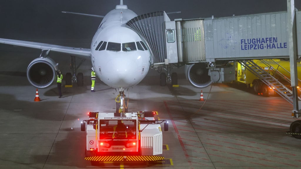Einen ungewöhnlichen Notfall hat es am Freitag am Flughafen Leipzig/Halle gegeben.