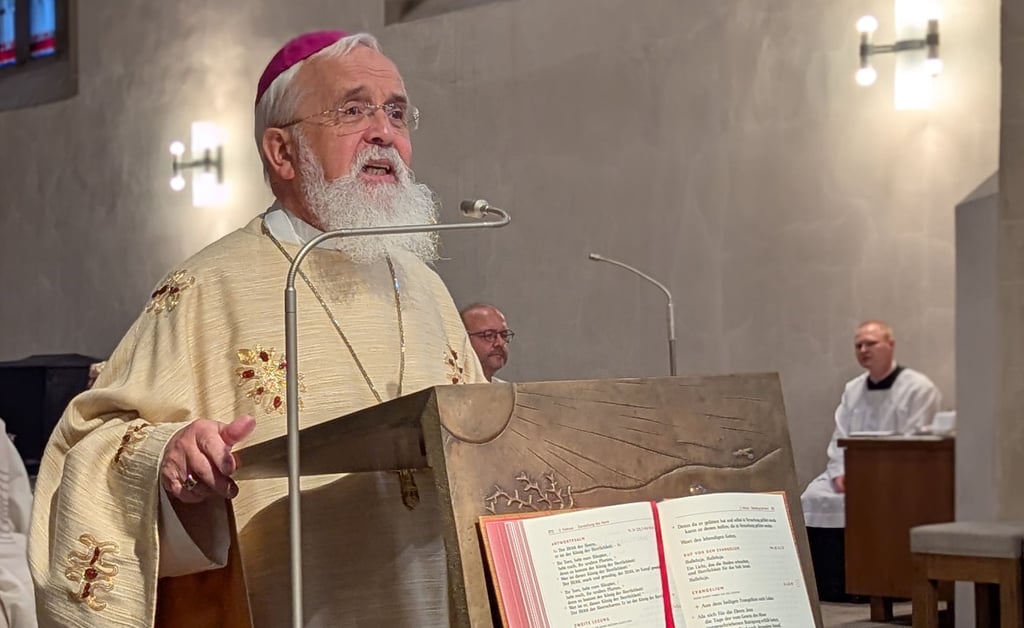 Bischof Gerhard Feige beim Segnungsgottesdienst in Magdeburg.