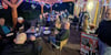 In Zichtau, wo im März die Bürgerinitiative im Ferienpark auch gegründet wurde, feierten nach dem erfolgreichen Bürgerentscheid Vorstand und einige der Helfer gemeinsam im Freibadcafé.