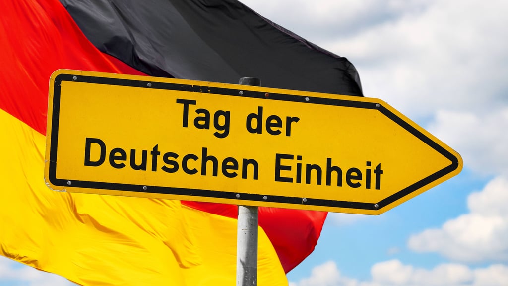 Der Tag der Deutschen Einheit ist ein bundesweiter gesetzlicher Feiertag.
