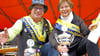 Kerstin Brandt und Musiker Knut Lesser von der „Combo Gurilly“ wurden 2024 Kartoffelkönigin und Kartoffelkönig in Mücheln. Können sie am 3. Oktober ihre Titel verteidigen? 