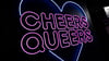 Im Club „SchwuZ“ in Berlin-Neukölln steht in leuchtenden Buchstaben „Cheers Queers“. (Archivbild)
