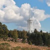 Blick auf den 70 Meter hohen "Hexenbesen" im Harz.