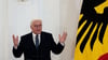 Kurz vor dem 35. Jahrestag der Deutschen Einheit richtet der Bundespräsident eine Mahnung an alle in Ost und West.