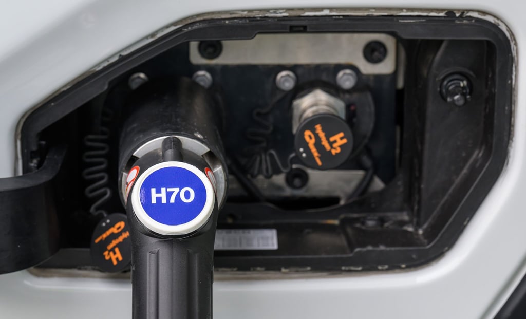 Ab 2027 soll das Leipziger BMW-Werk über eine Pipeline mit Wasserstoff versorgt werden. (Archivbild)