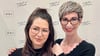 Janine Teske (links) und Katharina Neuber direkt nach der Behandlung. Janine war eine der ersten Gewinnerinnen der Halberstädter Aktion  im Jahr 2022.