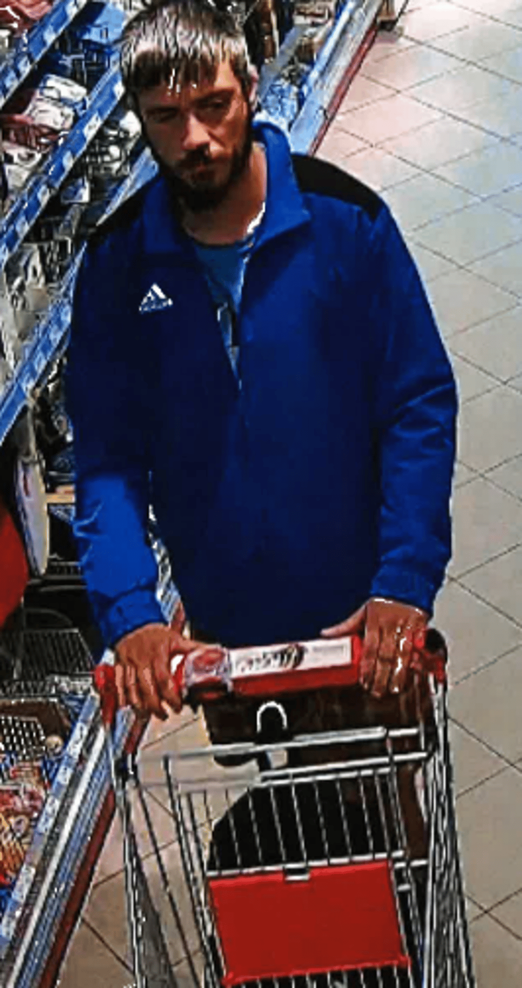 Dieser Mann wird verdächtigt, die Babynahrung gestohlen zu haben.