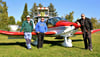 Hans Ebest (von links) und Dustin Harms vom Fliegerklub Magdeburg  landeten am Dienstag mit ihrem Motorflugzeug als  letztes überhaupt in Köthen. Auch Silvio Büttner (rechts) von der Flugschule Magdeburg machte sozusagen das Licht aus am letzten Tag.