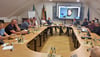 Patricia Ulbricht aus Berlin informierte den Klötzer Stadtrat per Video-Schaltung über das neue Dialogformat.