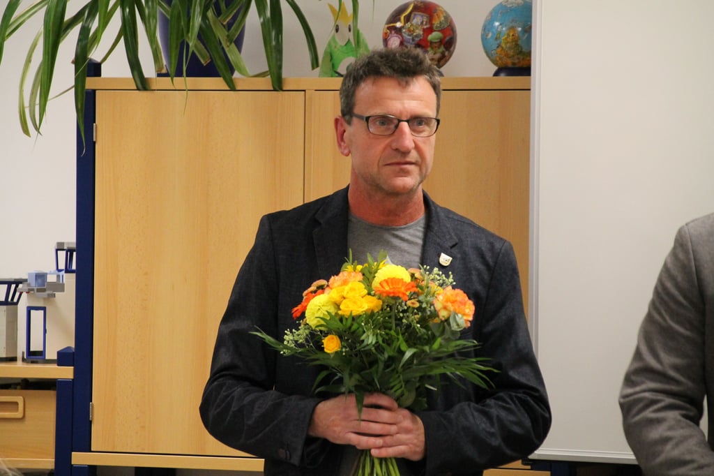Steffen Kunnig bei seiner Verabschiedung als Bürgermeister der Gemeinde Kabelsketal