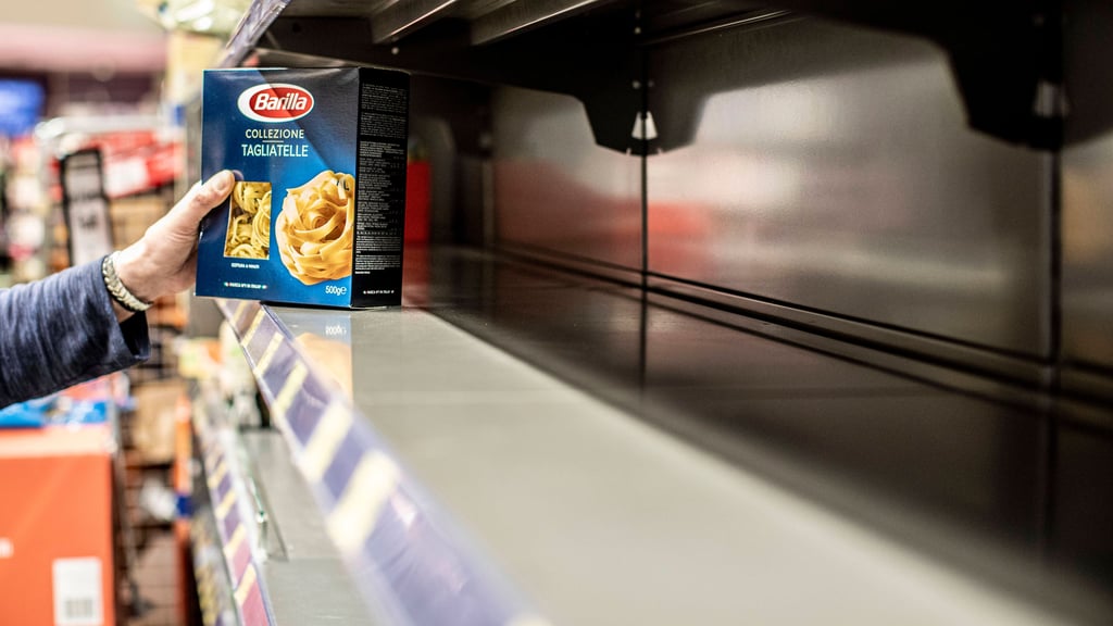 Der Griff ins Supermarkt-Regal könnte diese Woche an manchen Ecken ins Leere gehen.