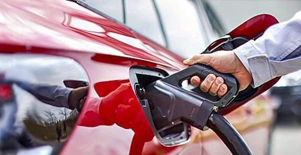 E-Autos können in Ballenstedt noch nicht geladen werden, doch das soll sich mit Hilfe eines lokalen Unternehmens bald ändern.