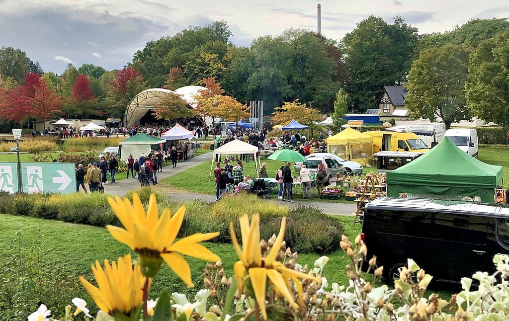 Bunt wird es wieder beim Herbstmarkt im Schlosspark.