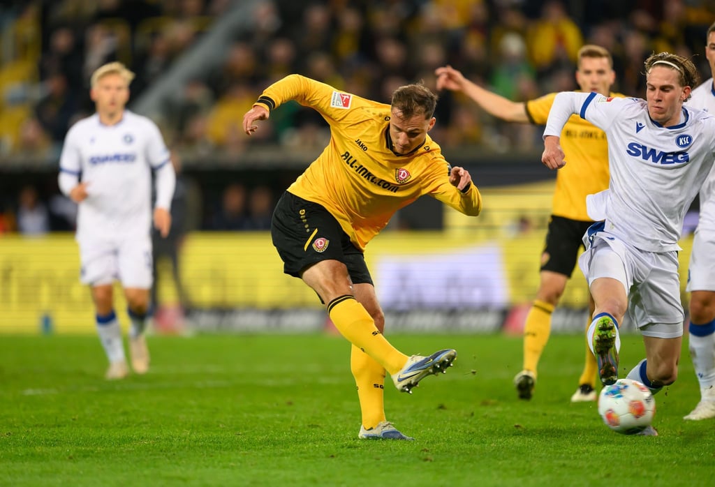 Jakob Lemmer (Dynamo Dresden) erzielt das Tor zum 3:3.