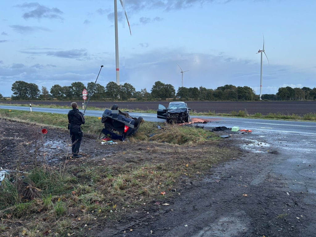 Bei einem Unfall im Landkreis Stade ist ein Mann tödlich, ein anderer schwer verletzt worden.