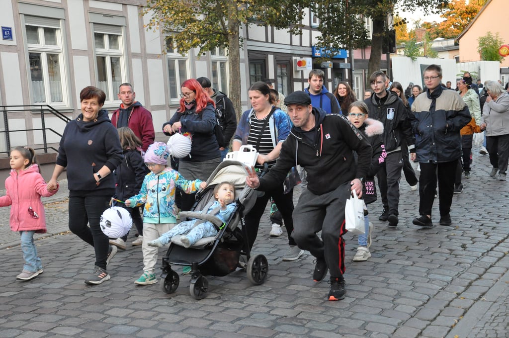 Nysmarkt: Lampionumzug
