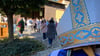 Gut besucht ist das Musikprogramm in der Scheune des Wirtschaftshofes des Burchardiklosters Halberstadts am 3. Oktober bei der Jubiläumsfeier „20 Jahre Harzer Klosterwanderweg“.
