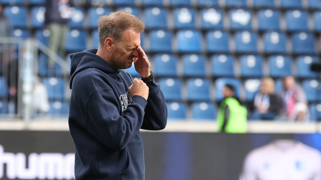 Die Situation beim 1. FC Magdeburg nimmt Markus Fiedler sichtlich mit.